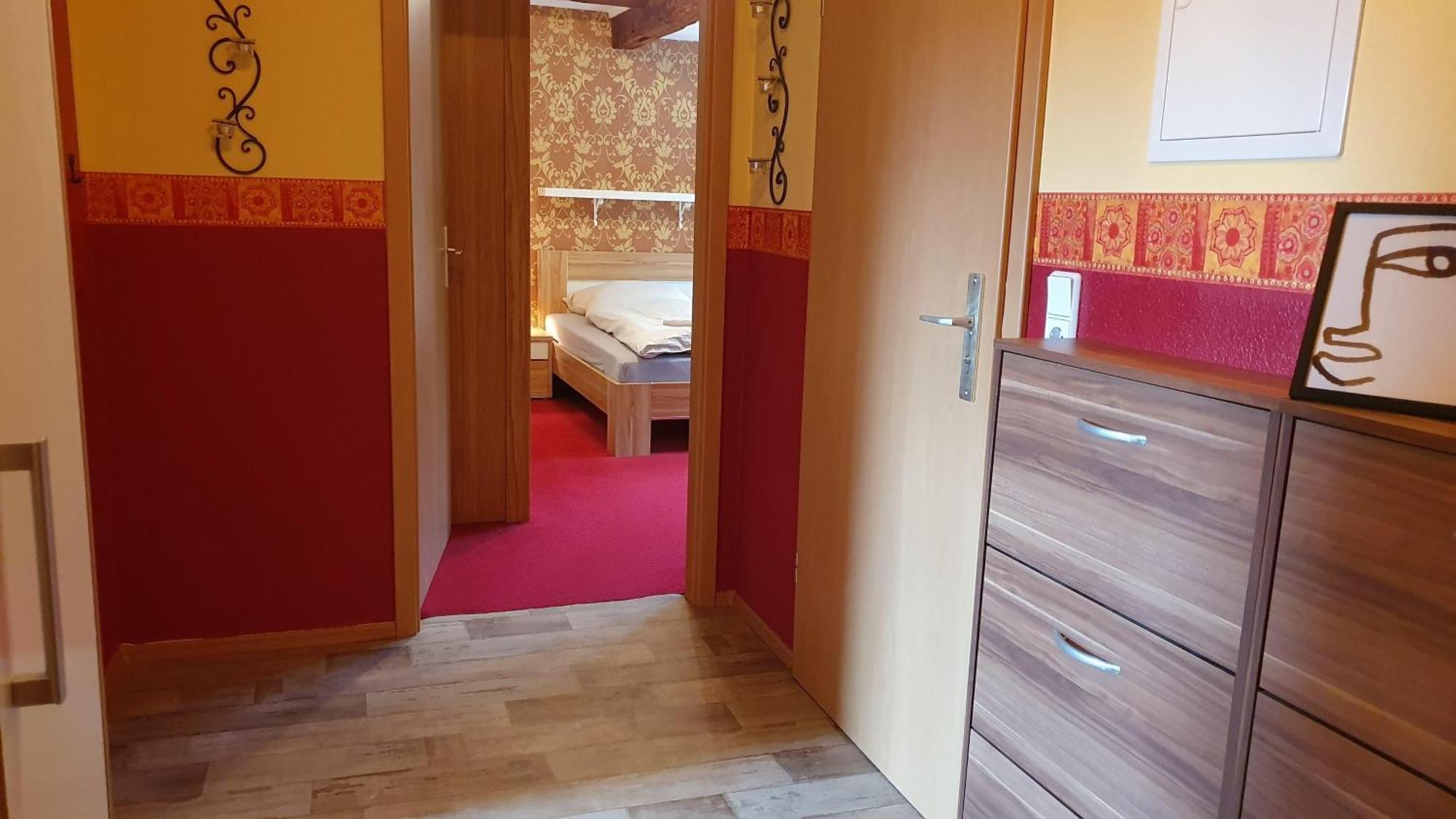 Ferienwohnung Im Gutshof Direkt Gegenueber Dem Schloss, Rhododendronpark Mit Terrasse Und Wlan Kromlau 외부 사진