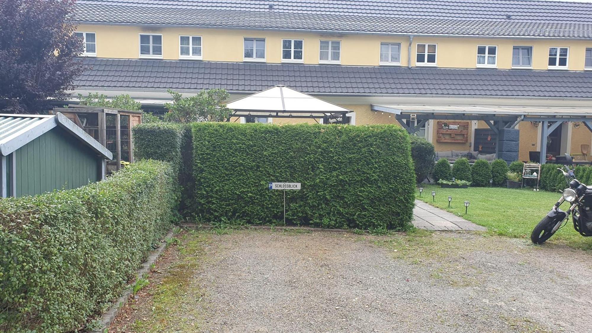 Ferienwohnung Im Gutshof Direkt Gegenueber Dem Schloss, Rhododendronpark Mit Terrasse Und Wlan Kromlau 외부 사진