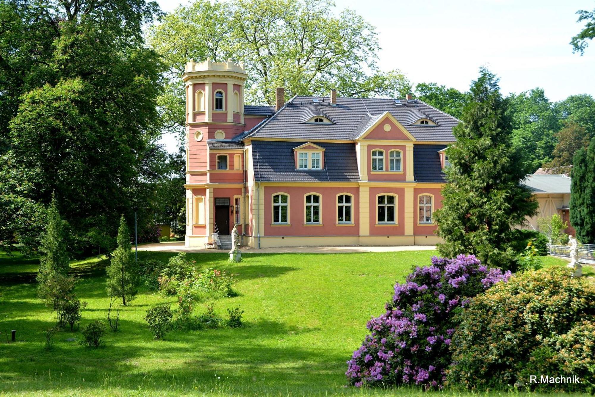 Ferienwohnung Im Gutshof Direkt Gegenueber Dem Schloss, Rhododendronpark Mit Terrasse Und Wlan Kromlau 외부 사진
